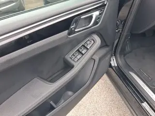 Porsche Macan 2019 AWD S 4dr SUV