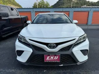 Toyota Camry 2018 SE 4p Sedano