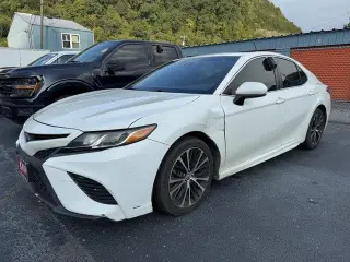 Toyota Camry 2018 SE 4p Sedano