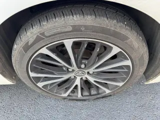 Toyota Camry 2018 SE 4p Sedano