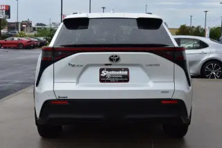 Toyota bZ4X 2023 AWD Limited 4dr Crossover