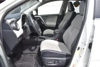 Toyota RAV4 2018 AWD Limited 4dr SUV