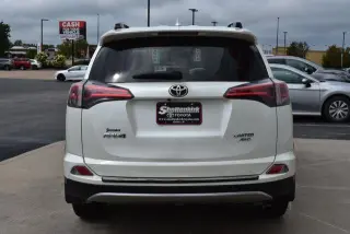 Toyota RAV4 2018 AWD Limited 4dr SUV