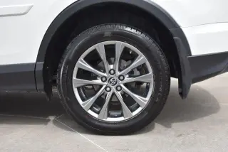 Toyota RAV4 2018 AWD Limited 4dr SUV