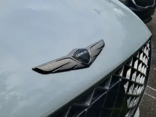 Genesis G80 2022 2.5T 4dr Sed n