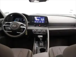 Hyundai ELANTRA 2026 SE 4dr Sedán
