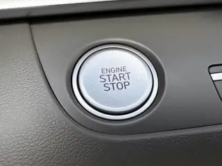 Hyundai ELANTRA 2024 SEL 4dr Sedan