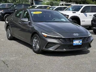 Hyundai ELANTRA 2024 SEL 4dr Sedan