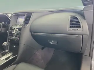 INFINITI QX70 2016 4dr SUV