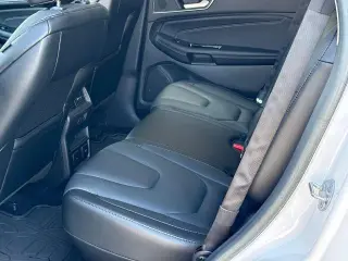 Ford Edge 2017 AWD Titanium 4dr Crossover