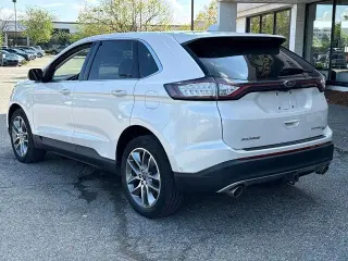 Ford Edge 2017 AWD Titanium 4dr Crossover