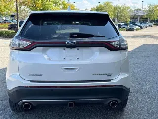 Ford Edge 2017 AWD Titanium 4dr Crossover