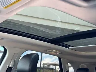 Ford Edge 2017 AWD Titanium 4dr Crossover