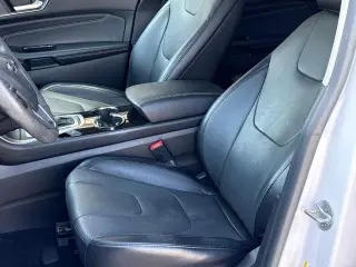 Ford Edge 2017 AWD Titanium 4dr Crossover