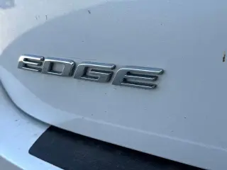 Ford Edge 2017 AWD Titanium 4dr Crossover