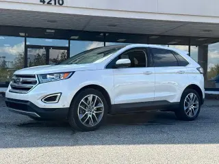 Ford Edge 2017 AWD Titanium 4dr Crossover