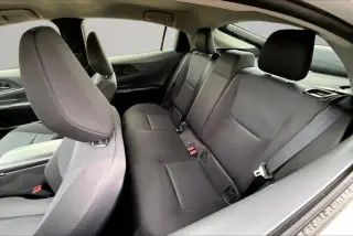Toyota Prius 2025 LE 4dr Hatchback