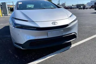 Toyota Prius 2025 LE 4dr Hatchback
