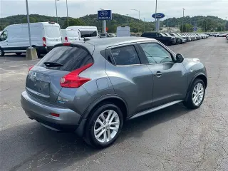 Nissan JUKE 2012 AWD S 4p Crossover