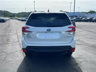 Subaru Forester 2024 AWD Limited 4p Crossover