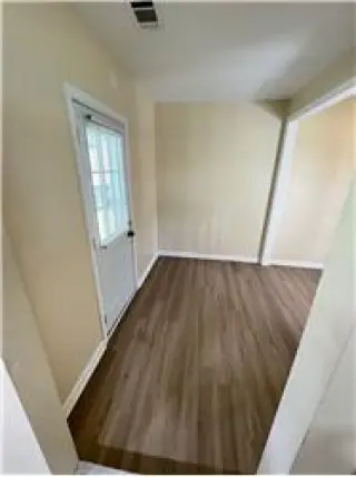 Propiedad en alquiler con 3 dormitorios y 2 baños en Savannah