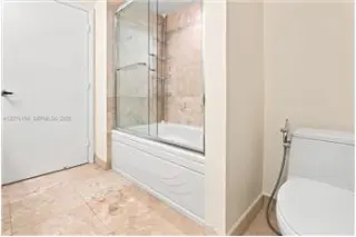 Propiedad de alquiler con 2 dormitorios y 2 baños en Miami