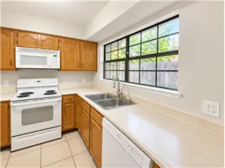 Propiedad de alquiler con 2 dormitorios y 1.5 baños en Savannah