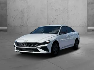 Hyundai ELANTRA 2026 SEL Sport 4dr Sedán