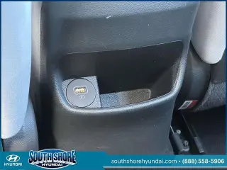 Hyundai KONA 2023 AWD SE 4p Crossover