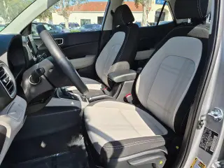 Hyundai VENUE 2026 SEL 4dr Crossover