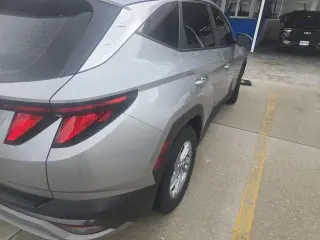 Hyundai TUCSON 2025 SE 4p SUV