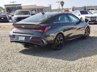Hyundai ELANTRA 2026 SEL Sport Premium 4dr Sedan