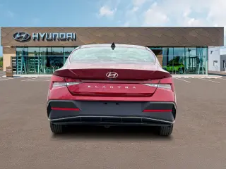 Hyundai ELANTRA 2024 SEL 4p Sedan