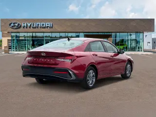 Hyundai ELANTRA 2024 SEL 4p Sedan