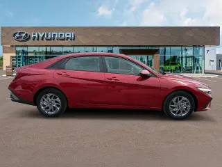 Hyundai ELANTRA 2024 SEL 4p Sedan