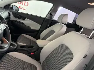 Hyundai KONA 2023 SE 4dr Crossover