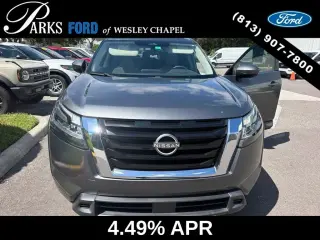 Nissan Pathfinder 2022 SV 4 SUV