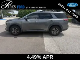 Nissan Pathfinder 2022 SV 4 SUV