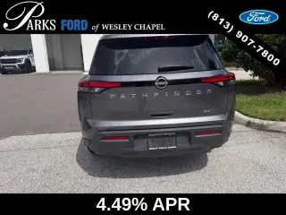 Nissan Pathfinder 2022 SV 4 SUV