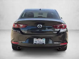 Mazda Mazda3 Sedan 2023 tracción en las cuatro ruedas 2.5 Turbo Premium Plus 4p Sedan