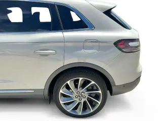 Lincoln Nautilus 2023 Reserve 4dr SUV