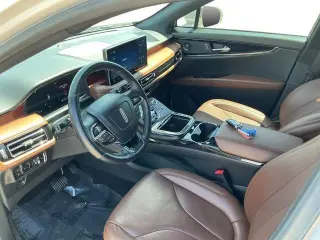 Lincoln Nautilus 2023 Reserve 4dr SUV