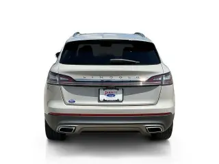 Lincoln Nautilus 2023 Reserve 4dr SUV