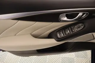 INFINITI Q50 2023 AWD Sensory 4p Sedan