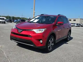 Toyota RAV4 2017 XLE 4dr SUV