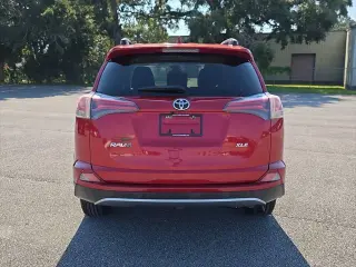 Toyota RAV4 2017 XLE 4dr SUV