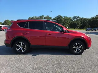 Toyota RAV4 2017 XLE 4dr SUV