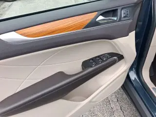 Lincoln MKC 2019 Select 4dr SUV