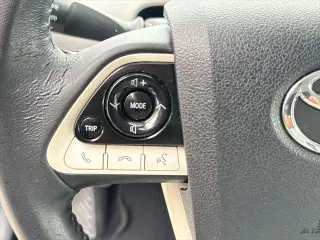 Toyota Prius 2018 Cuatro 4dr Hatchback