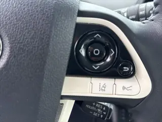Toyota Prius 2018 Cuatro 4dr Hatchback